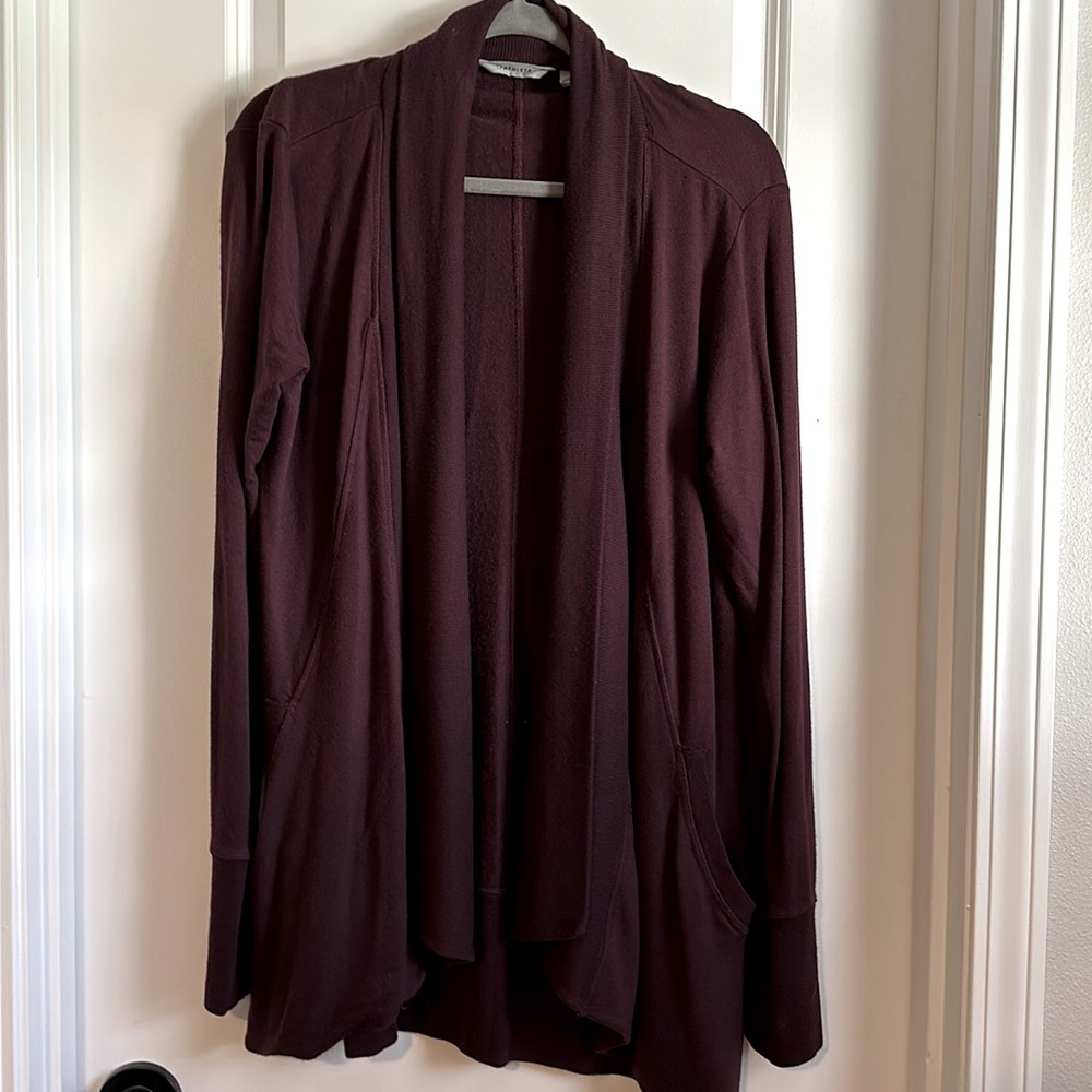 Athleta Pranayama Restore Wrap size small